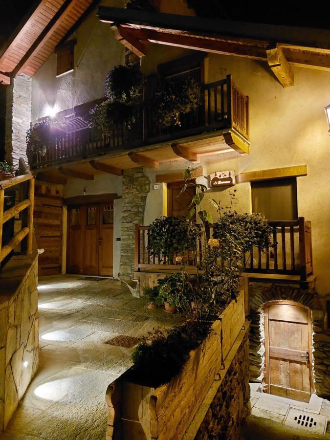 Appartamento Le Bourneau Аоста Екстериор снимка