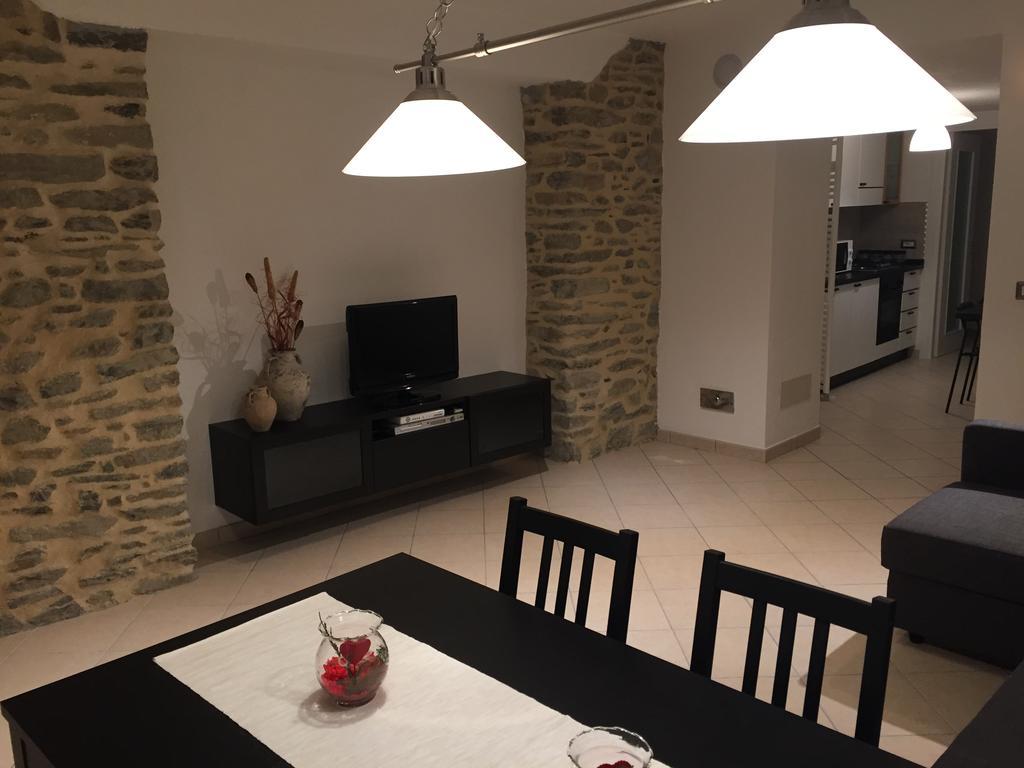 Appartamento Le Bourneau Аоста Екстериор снимка
